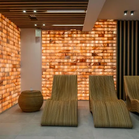 Konik Morski - Jacuzzi, Sauny, Sala Zabaw, Silownia, Blisko Plaza Jastrzębia Góra