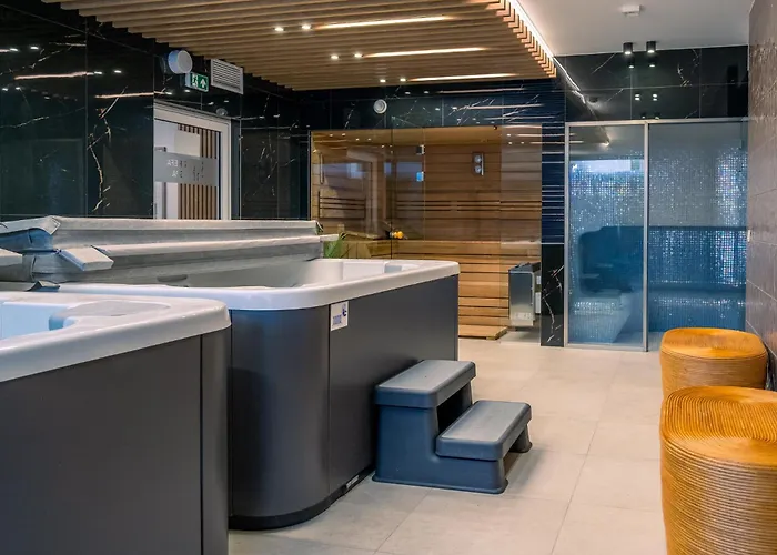 Apartament Konik Morski - Jacuzzi, Sauny, Sala Zabaw, Siłownia, Blisko Jastrzębia Góra
